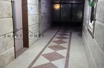 Apartment - 2 Bedrooms - 1 Bathroom for rent in Al Mostathmir El Saghir - 10th District - Sheikh Zayed City - Giza