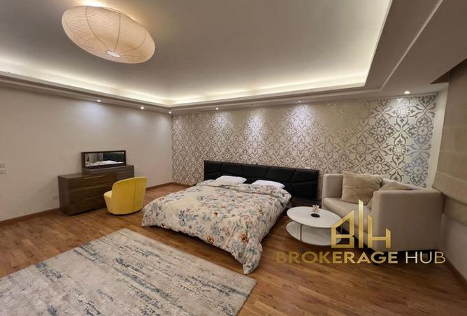 102072204 - Property Image 3