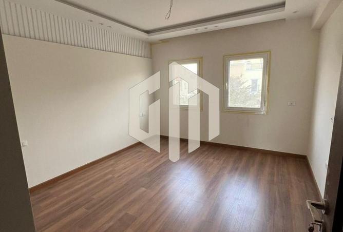 63882913 - Property Main Image