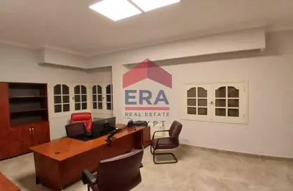 مساحات مكتبية - 3 غرف نوم - 4 حمامات للايجار في ميدان دجله - دجلة - حي المعادي - القاهرة