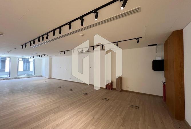 103767386 - Property Image 3