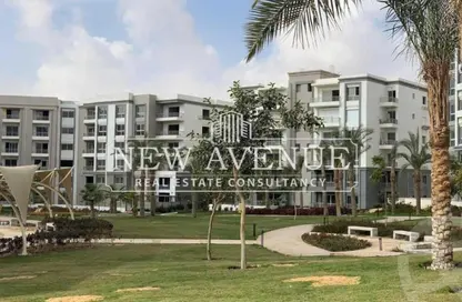 Apartment - 3 Bedrooms - 3 Bathrooms for sale in Hyde Park - New Cairo City - Cairo