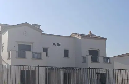 فيلا - 4 غرف نوم - 4 حمامات للبيع في سيليستا هيلز - اب تاون كايرو - المقطم - القاهرة