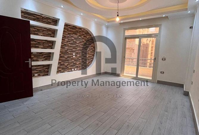 65663388 - صورة العقار 3