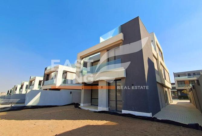 70101572 - Property Image 2