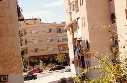 Apartment - 2 Bedrooms - 1 Bathroom for rent in Al Mohandes Ahmed Kamal Hamdy St. - 16th District - Sheikh Zayed City - Giza
