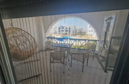 شاليه - 3 غرف نوم - 2 حمامات للايجار في ماونتن فيو راس الحكمة - راس الحكمة - الساحل الشمالي