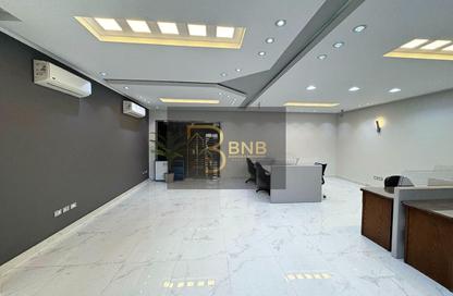 Office Space - 4 Bedrooms - 2 Bathrooms for rent in Nabil Al Wakkad St. - Ard El Golf - Heliopolis - Masr El Gedida - Cairo