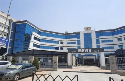 عيادة - 5 غرف نوم - 3 حمامات للايجار في شارع التسعين الشمالي - التجمع الخامس - مدينة القاهرة الجديدة - القاهرة