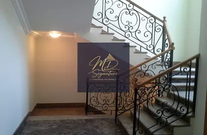 Villa - 5 Bedrooms - 4 Bathrooms for sale in Lake View - 5th Settlement Compounds - The 5th Settlement - New Cairo City - Cairo