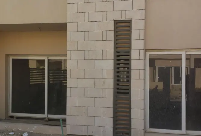 115181403 - Property Image 2