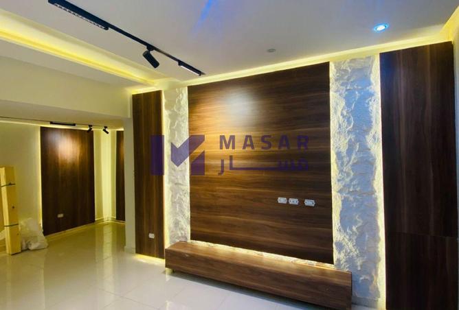 8610788 - Property Image 2