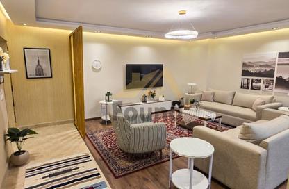 Apartment - 3 Bedrooms - 3 Bathrooms for sale in Al Gezira El Wosta St. (Yousef Kamel) - Zamalek - Cairo