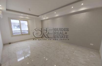 شقة - 2 - 2 للبيع في شارع شهاب - المهندسين - الجيزة