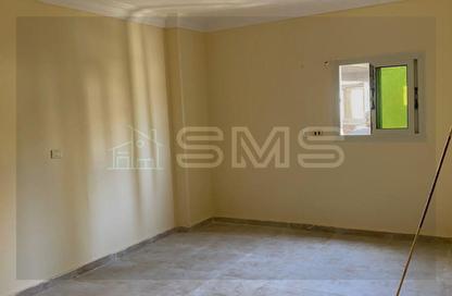 Apartment - 3 Bedrooms - 2 Bathrooms for rent in North Lotus - El Lotus - New Cairo City - Cairo