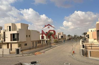 Townhouse - 3 - 4 for sale in Sodic East - 6th District - New Heliopolis - Cairo