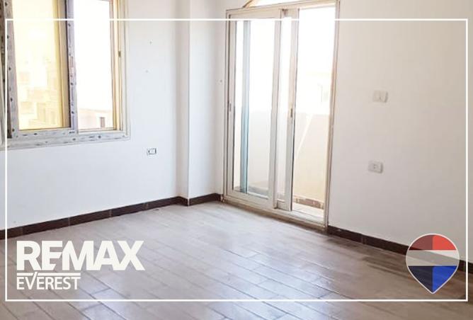 98822262 - Property Image 3