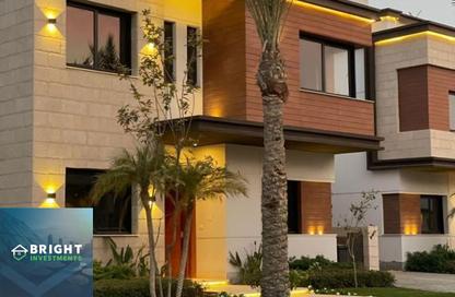Villa - 5 Bedrooms - 5 Bathrooms for sale in Azzar - 5th Settlement Compounds - The 5th Settlement - New Cairo City - Cairo