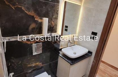 Apartment - 3 Bedrooms - 3 Bathrooms for sale in Shalya Taj City - 5th Settlement Compounds - The 5th Settlement - New Cairo City - Cairo
