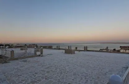 شقة - 2 غرف نوم - 1 حمام للبيع في حى الهضبة - الغردقة - محافظة البحر الاحمر