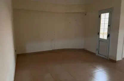 Apartment - 3 Bedrooms - 2 Bathrooms for sale in Al Hekma St. - Sheikh Zayed City - Giza