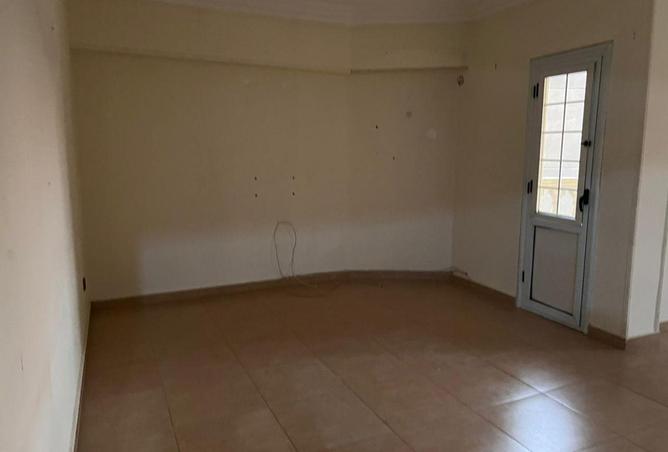 70877535 - Property Main Image