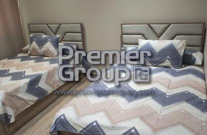 شقة - 3 غرف نوم - 3 حمامات للايجار في غرب الجولف - كمبوندات القطامية - القطامية - مدينة القاهرة الجديدة - القاهرة