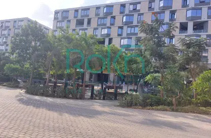 Office Space - 4 Bedrooms - 1 Bathroom for sale in The portal - Beverly Hills - Sheikh Zayed Compounds - Sheikh Zayed City - Giza