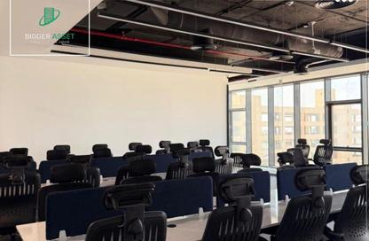 Office Space - 6 Bedrooms - 4 Bathrooms for rent in Golden Gate - South Teseen St. - The 5th Settlement - New Cairo City - Cairo
