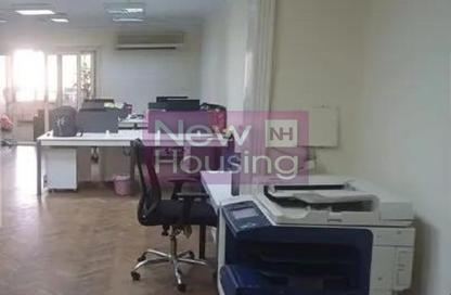 Apartment - 3 Bedrooms - 3 Bathrooms for sale in Zamalek - Cairo
