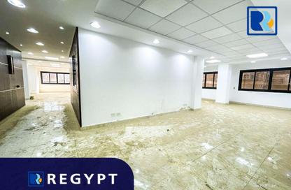 Office Space - Studio - 3 Bathrooms for rent in Sarayat Al Maadi - Hay El Maadi - Cairo