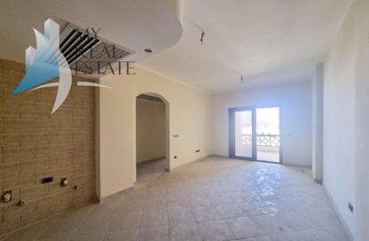 شقة - 2 غرف نوم - 2 حمامات للبيع في صن جات ريزيدنس - منطقة سهل حشيش - الغردقة - محافظة البحر الاحمر