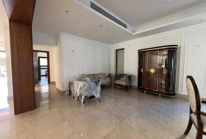 65154352 - Property Image 3