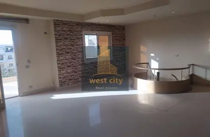 (بنتهاوس  (روف - 4 غرف نوم - 3 حمامات للبيع في بيفرلي هيلز - كمبوندات الشيخ زايد - الشيخ زايد - الجيزة