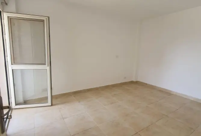 71645211 - Property Image 3