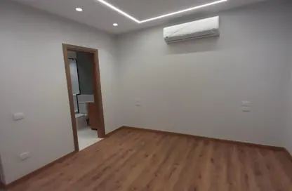 Apartment - 3 Bedrooms - 3 Bathrooms for rent in The Courtyards - Sheikh Zayed Compounds - Sheikh Zayed City - Giza