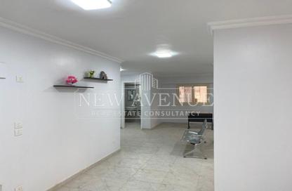 Office Space - Studio - 1 Bathroom for rent in Mostashfa Heliopolis St. - Heliopolis Square - El Nozha - Cairo