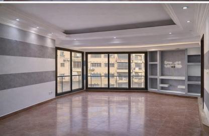 Office Space - 7 Bedrooms - 3 Bathrooms for rent in Wadi Al Nile St. - Mohandessin - Giza