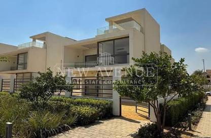 Villa - 3 Bedrooms - 4 Bathrooms for sale in Moon Residences - Fifth Square - The 5th Settlement - New Cairo City - Cairo
