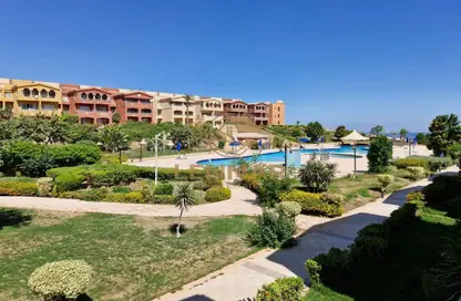 شاليه - 2 غرف نوم - 2 حمامات للبيع في بلو بلو - العين السخنة - السويس