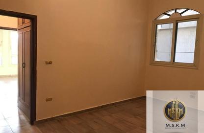 Apartment - 3 Bedrooms - 2 Bathrooms for rent in Orouba Axis - Area A - Ganoob El Acadimia - New Cairo City - Cairo