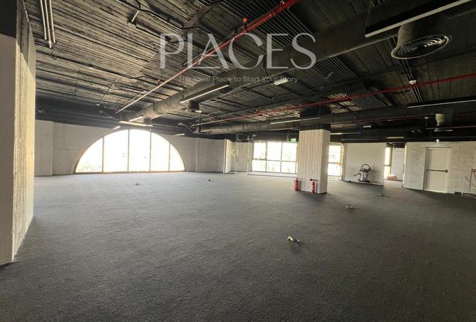 104889350 - Property Main Image