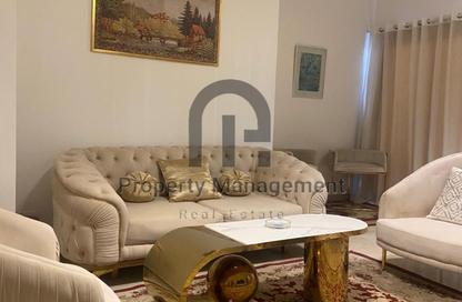 شقة - 3 غرف نوم - 2 حمامات للايجار في مون ريزيدنس - فيفث سكوير - التجمع الخامس - مدينة القاهرة الجديدة - القاهرة