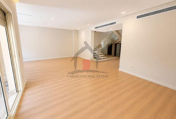 102058130 - Property Image 2