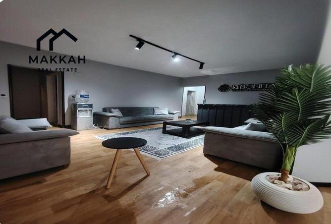 8637502 - Property Image 2