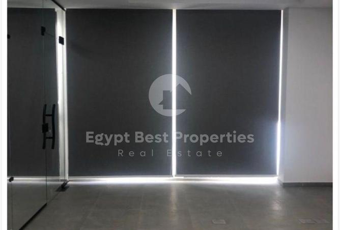 70107865 - Property Image 2