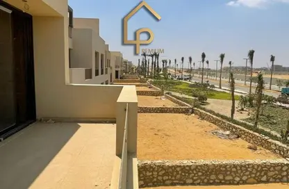 Townhouse - 3 Bedrooms - 4 Bathrooms for sale in O West - 6 October Compounds - 6 October City - Giza