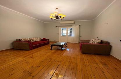 Apartment - 4 Bedrooms - 2 Bathrooms for rent in Bahgat Ali St. (Ebn Al Nabeh) - Zamalek - Cairo