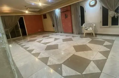 شقة - 3 غرف نوم - 2 حمامات للايجار في شارع 17 - الحي الخامس - التجمع الخامس - مدينة القاهرة الجديدة - القاهرة