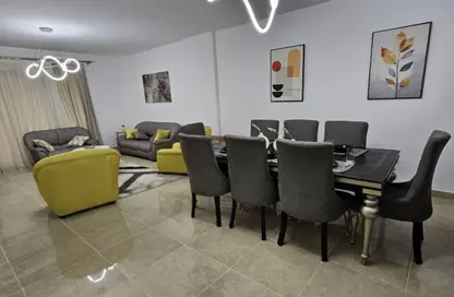 شقة - 2 غرف نوم - 2 حمامات للايجار في مون ريزيدنس - فيفث سكوير - التجمع الخامس - مدينة القاهرة الجديدة - القاهرة